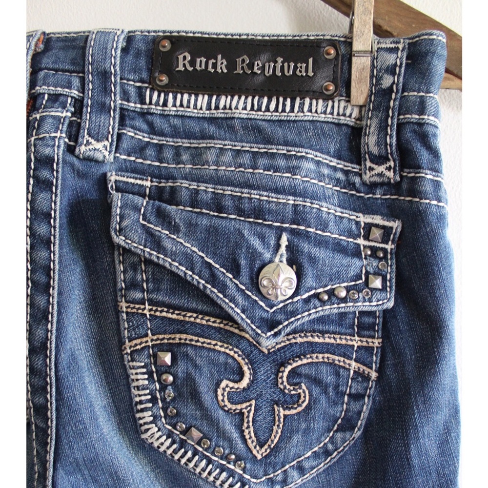 Rock Revival Jen Boot Fleur de lis Thick Threading Blingy Embellishments 30 10